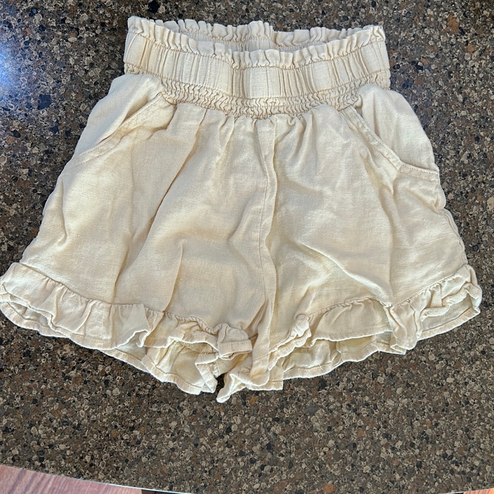 Off white linen Shorts/Skort